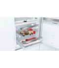 Series 8, Built-in fridge-freezer with freezer at bottom, 177.2 x 55.8 cm, flat hinge