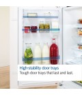 Series 4, Built-in fridge-freezer with freezer at bottom, 193.5 x 55.8 cm, flat hinge